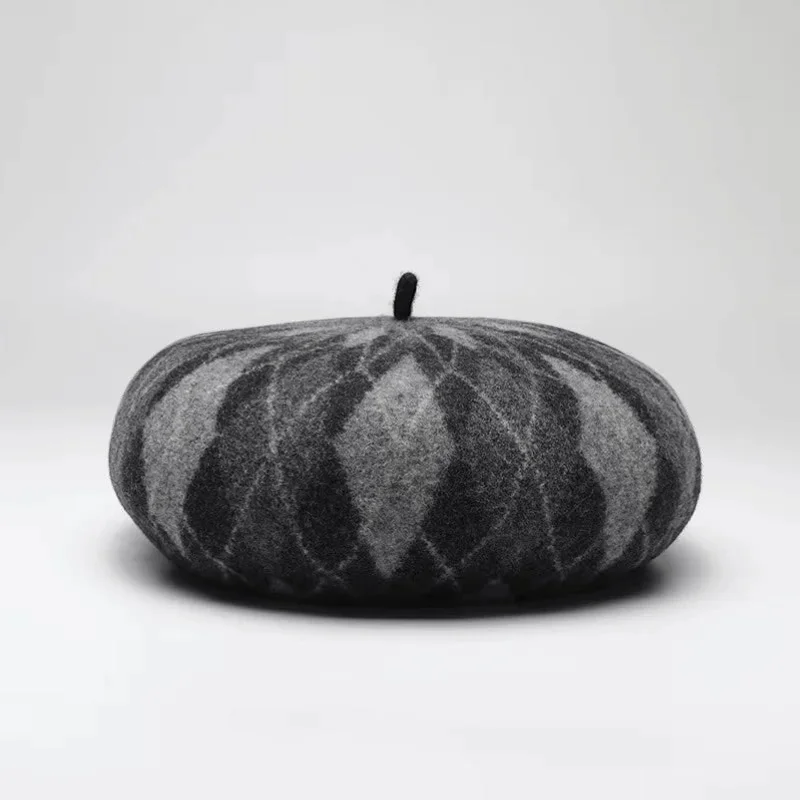 Beret Knit Pattern - Image 3