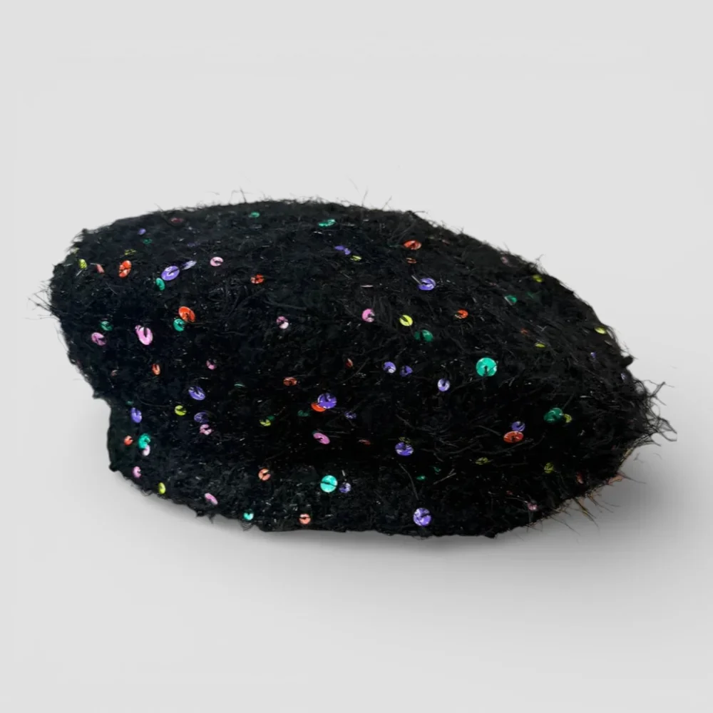 French Beret Style - Image 5