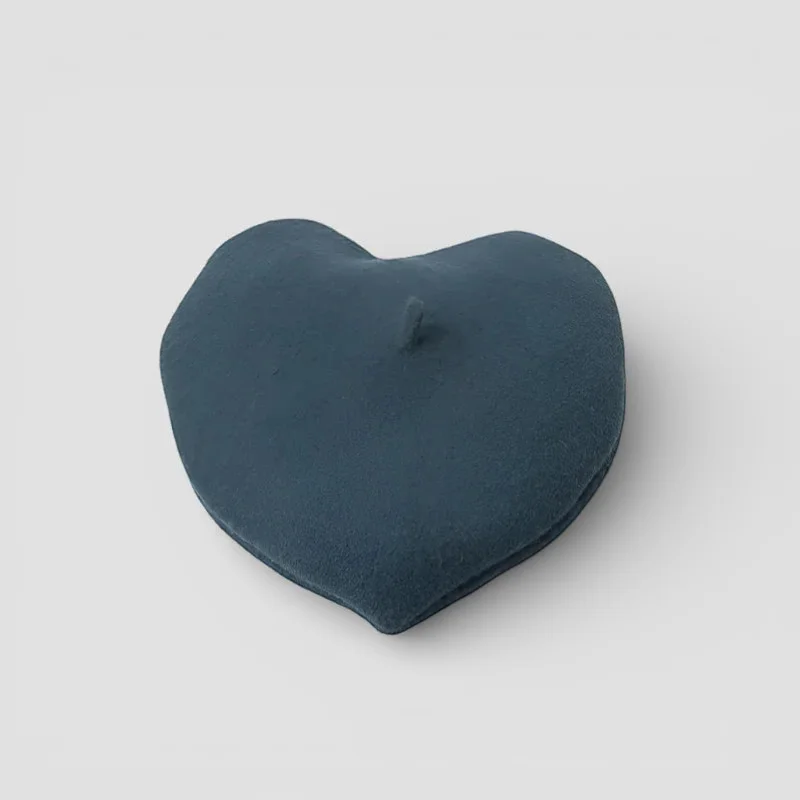 Heart Shaped Beret - Image 5